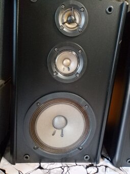 ONKYO SC-370 regálové reproduktory - 9