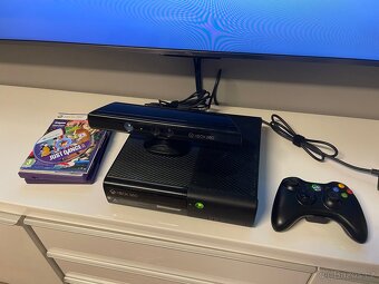 Xbox 360 e + Kinect - 9