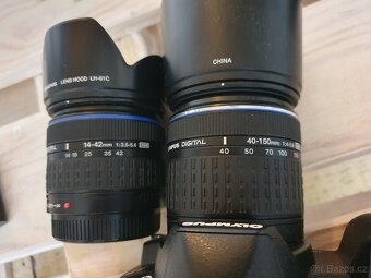 Olympus E-520, dva objektivy, dvě baterie, batoh, karty. - 9