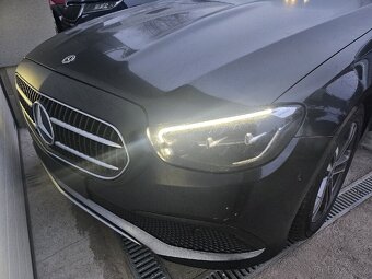 Mercedes Benz W213 E 220d Facelift Rok 2021 143 kW - 9