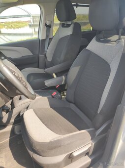 Citroen C4 Picasso, 1,6 HDI 85 kW, automat, 2014, 217XXX Km - 9