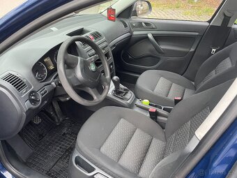 Škoda Octavia II Tour 1,6 Combi - 12/2011 - ČR - servis - 9