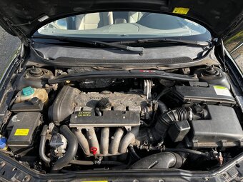 Volvo S60 p2 2.4i 125kw - 9