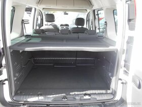 RENAULT KANGOO 1,2i EXTREME 1.MAJITEL - 9