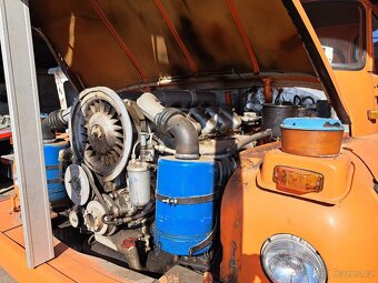 Tatra 148 AD 070 - 9