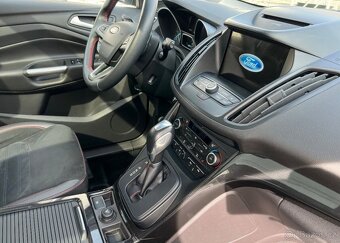 Ford Kuga Diesel AWD,2.0 TDCi,ST-LINE - 9