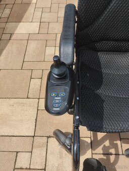 Elektrický invalidní vozík odlehčený X6 - 9