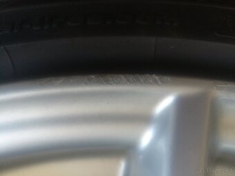 Suzuki Swift Sport Alu kola, obutá - 195/45 R17 81W - 9