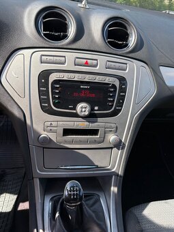 Ford Mondeo - 9