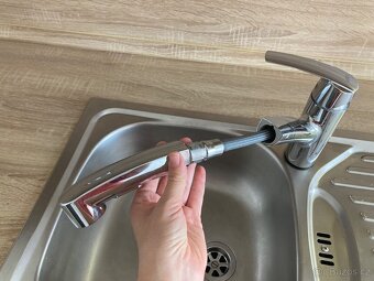 Kuchyňská linka včetně spotřebičů - 9