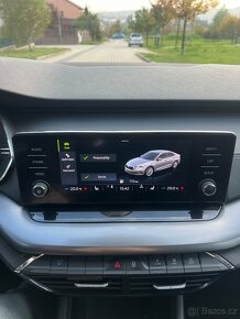 Škoda Octavia IV(2021)1.5TSi-110kW/původ CZ/Ambition Plus - 9