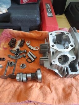 Pitbike +motor yx140 ostrá Vacka + hromada nových dílů - 9