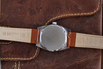 OMEGA Geneve 1360049 modrošedé - 9