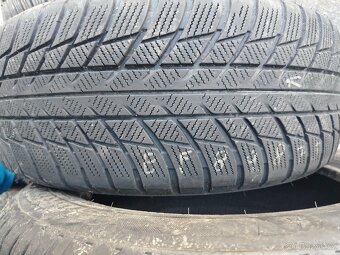 225/55R17 - 9