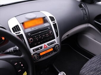 Kia Ceed 1,4 CVVT 80kW Aut.klima 1.Maj. (2009) - 9