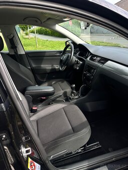 ŠKODA RAPID 1.2 TSI 77 kw - 9