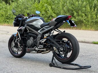 TRIUMPH STREET TRIPLE 765 RS,R.V.2020,13300KM - 9