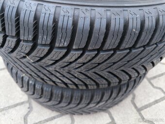 205/55/16 , Nokian celoroční - 8mm , 2 kusy - 9