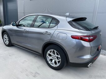 Alfa Romeo Stelvio 2.2 JTDM Executive, automat, dvě sady pne - 9