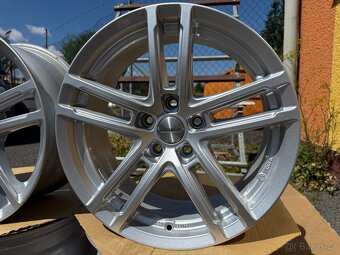 Alu kola 5x112 r17 Dezent TOP STAV - 9