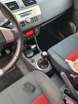 Suzuki Swift 1.6 sport  92kw 3 dver. - 9