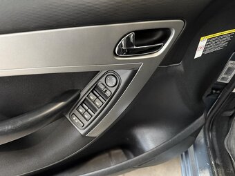 Citroën C4 Picasso 1.6 HDI , 82 kW nafta, 2011 - 9