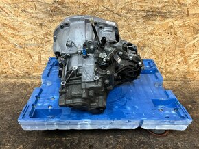 MANUÁLNÍ 6Q PŘEVODOVKA RENAULT 1.9 DCI 88KW 8200361232 - 9