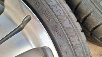 Alu kola Hyundai 18" 5x114,3 letní pneu 225/40 R18 7-8mm i3 - 9