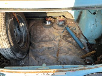 Trabant 601 rv.1971 s TP a SPZ - 9