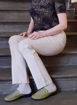 Lehké letní dámské kalhoty - vel. M - 9