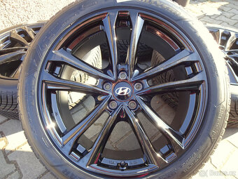 NOVÁ ZIMNÍ ALU HYUNDAI, KIA 20" 5x114,3 pneu 255/45R20 - 9