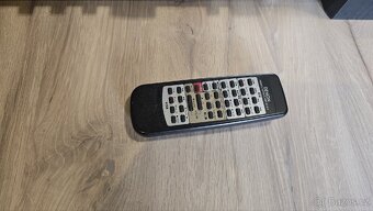 VÁNOČNÍ CENA ZA SLUŠNOU SESTAVU. - 9