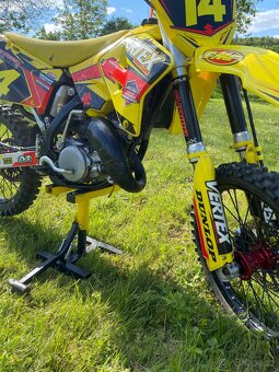 Suzuki rm 125 - 9