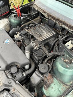 Díly BMW 320 D e46 - 9