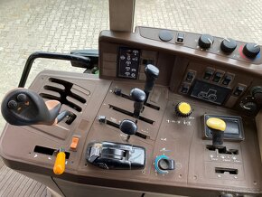 John Deere 6910 - 9