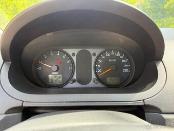 Ford Fiesta 1.4i 59kW GHIA - 9