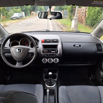 Honda Jazz 1,2i - Dovoz Rakousko. - 9