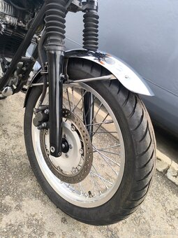 Kawasaki  W 650 TOP STAV - 9