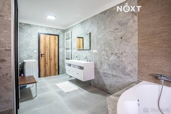 Prodej Rodinný dům, 200㎡ - 9