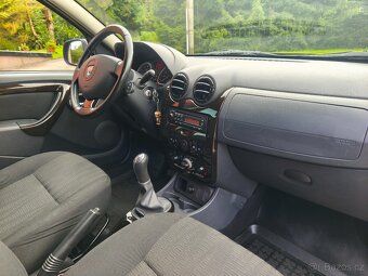 DACIA DUSTER 1.6i 77kW-142TIS.KM-1MAJITEL-VÝBAVA - 9