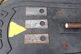 vari - bubnová sekačka Dakr RZS 68-16 + náhradní nože - 9