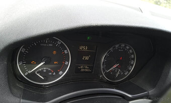 ŠKODA OCTAVIA Kombi - 9