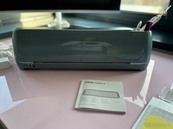 Řezací plotr Cricut Maker4 Essential bundle - 9