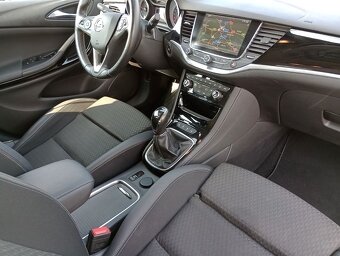 Opel Astra ST kombi CDTI Innovation 100kW S/S. 04/2018 - 9