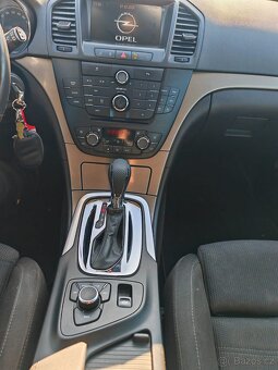 Opel Insignia - 9