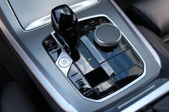 Prodám BMW X5 xDrive 40d - 9