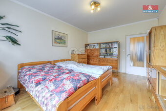 Prodej bytu 4+1, 80 m², Klatovy, ul. Zahradní - 9