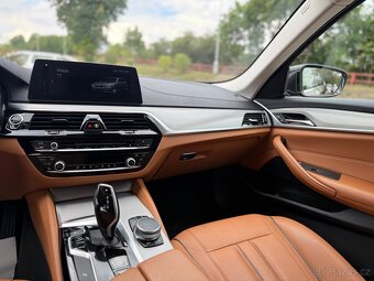 BMW 530d Luxury line - 9