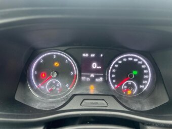 VW Caravele 2.0TDI DSG 110kw/150Ps Long 9.mist - 9