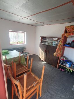 Chatka v zahrádkářské kolonii - Litomyšl Zaháj - 9